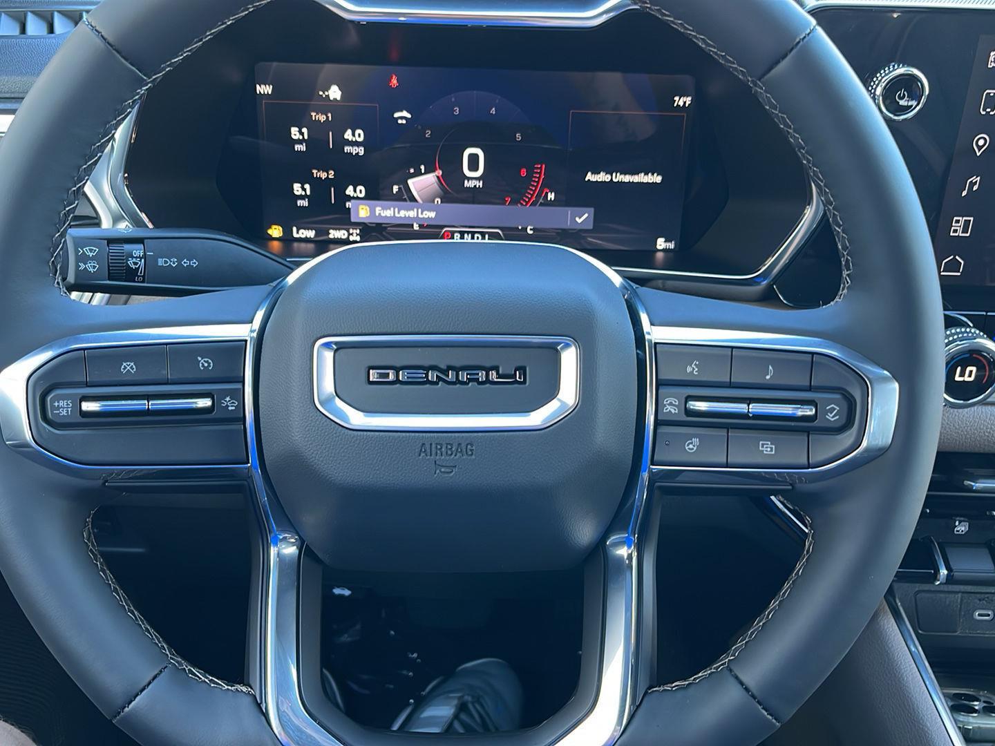 2026 Gmc Canyon Denali photo 12