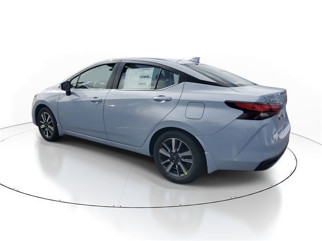 2025 Nissan Versa SV photo 3