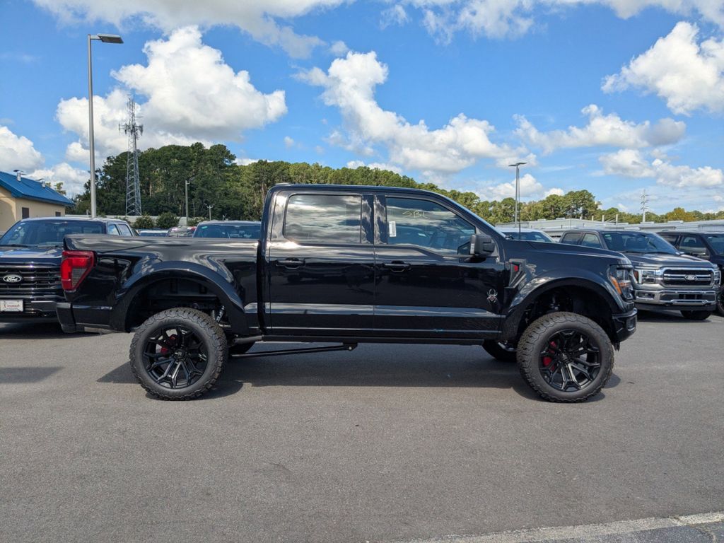 2025 Ford F-150 XLT photo 2