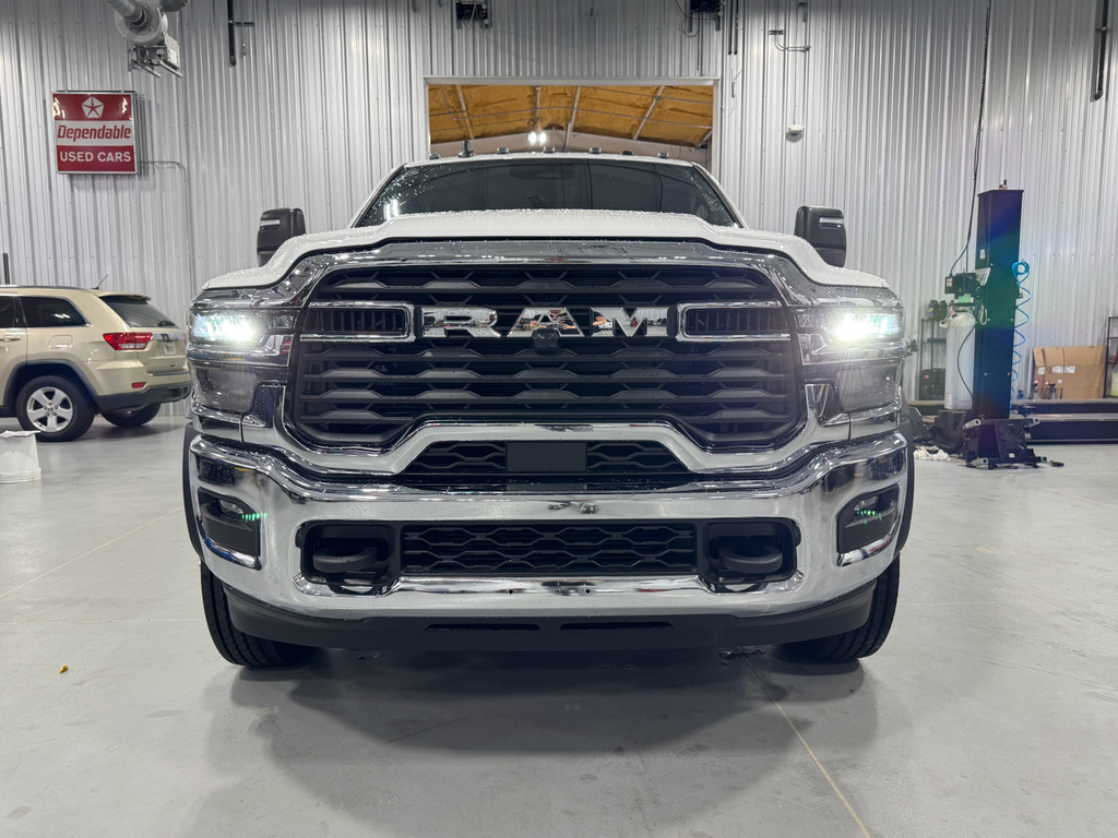 2025 Ram 4500 Tradesman photo 15