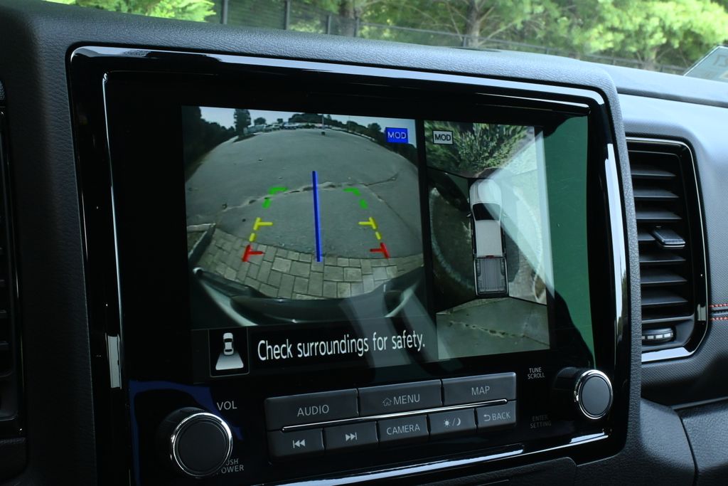 2023 Nissan Frontier PRO-4X photo 21
