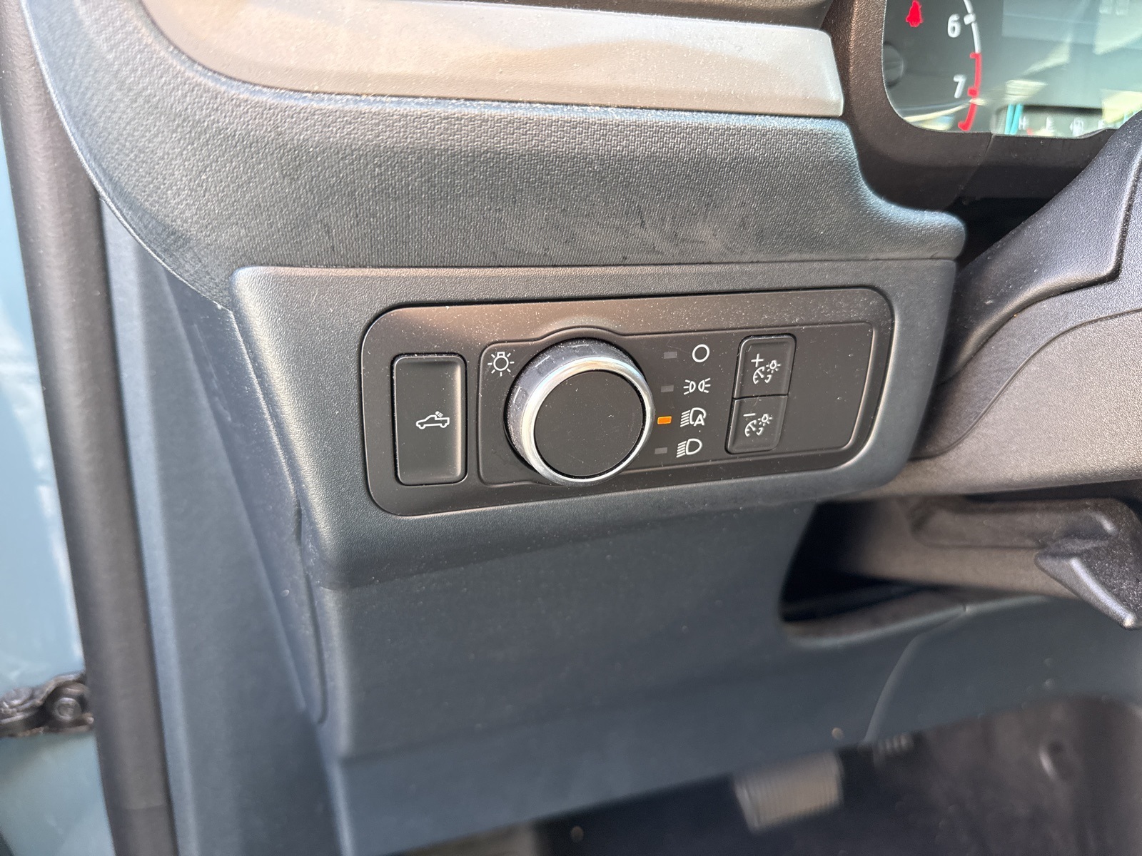 2022 Ford Maverick XL photo 23