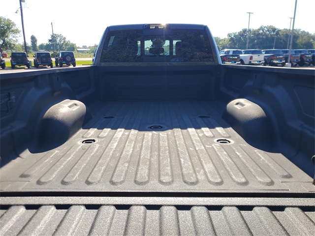 2025 Ram 3500 Laramie photo 6