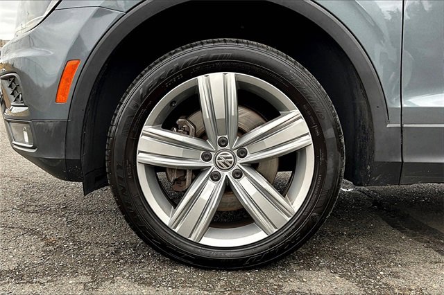 2020 Volkswagen Tiguan SE photo 8