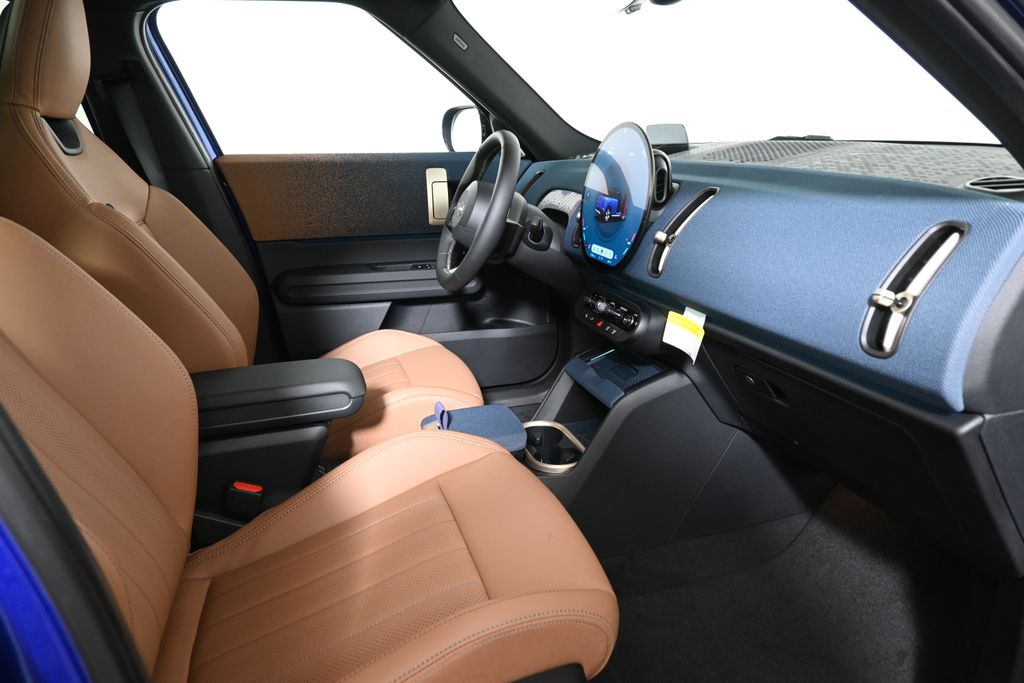 2025 Mini Countryman S ALL4 Iconic photo 18