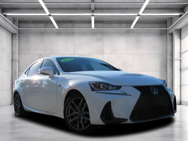 2020 Lexus IS 350 F SPORT's photo