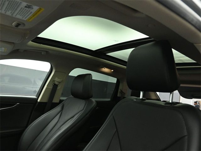 2023 LINCOLN NAUTILUS - Image 19