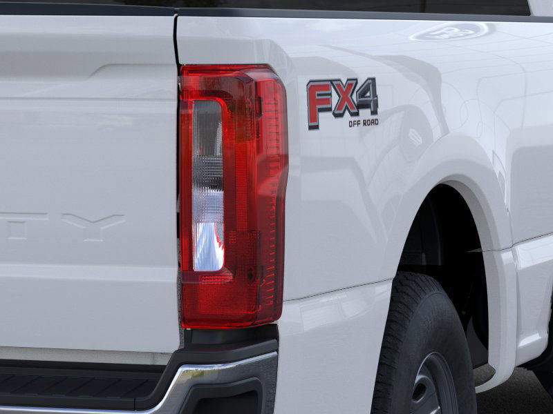 2024 Ford F-350 XL photo 19