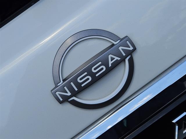 2024 Nissan Armada SV photo 7