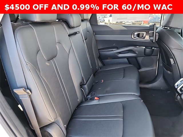 2025 Kia Sorento S photo 15