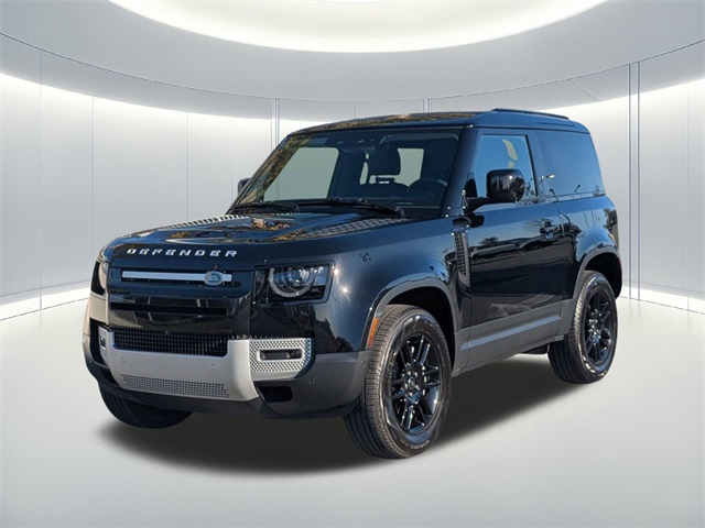 2025 Land Rover Defender S's photo