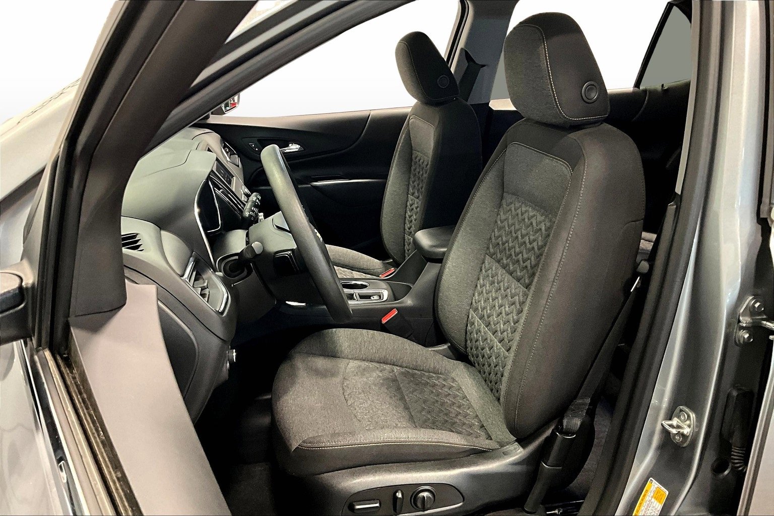 2023 Chevrolet Equinox LT photo 21