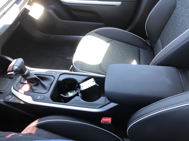 2025 Kia K4 GT-Line photo 24