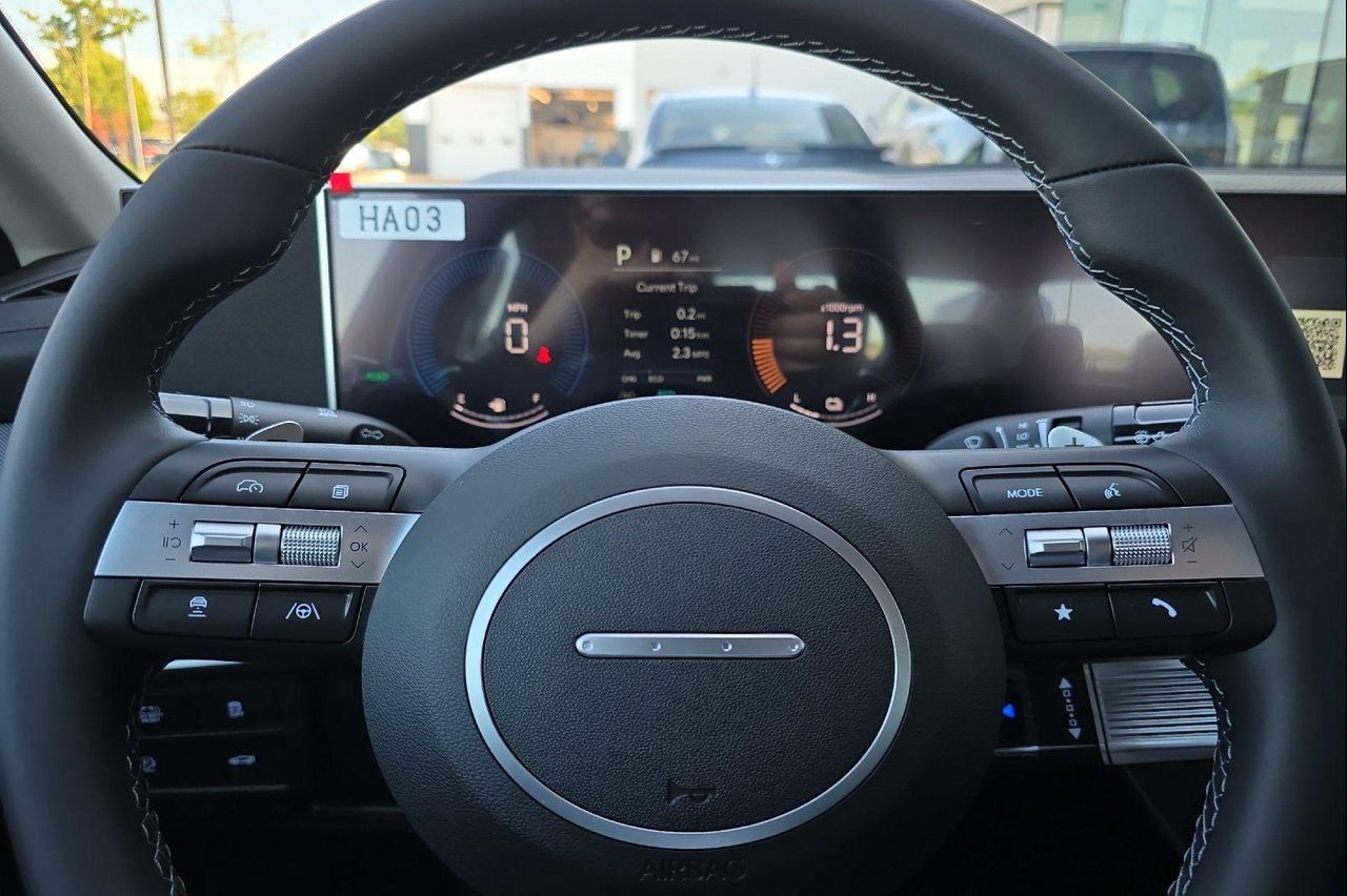 2025 Hyundai Sonata Hybrid SEL photo 20