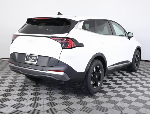 2026 Kia Sportage LX photo 4