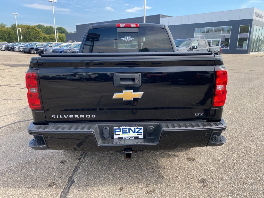 2015 Chevrolet Silverado 1500 LTZ photo 10