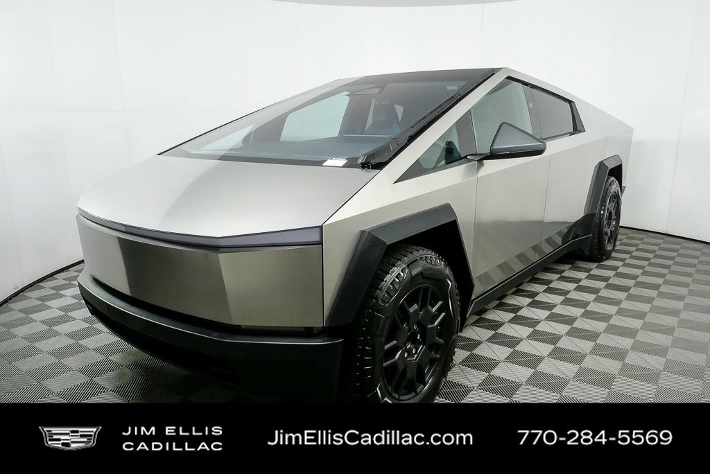 2024 Tesla Cybertruck Base's photo