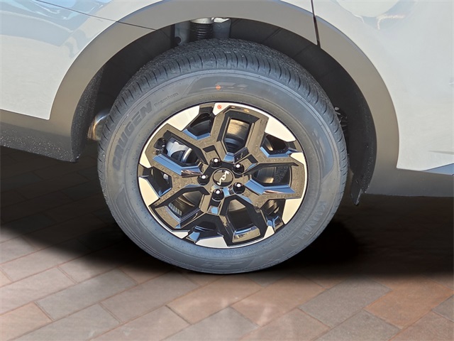 2026 Kia Sorento S photo 4