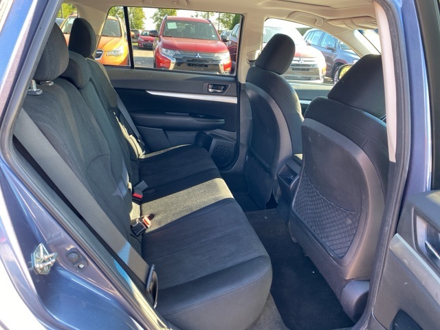 2014 Subaru Outback 2.5i Premium photo 22