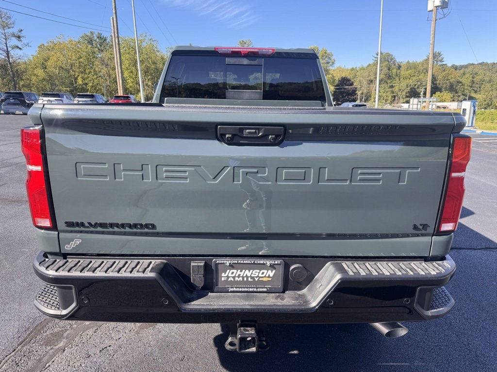 2026 Chevrolet Silverado LT photo 3