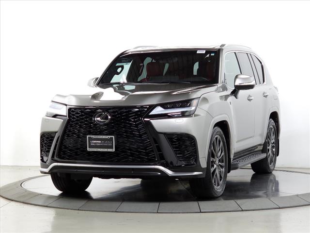 2023 Lexus LX 600 photo 4