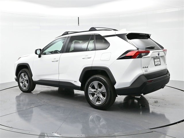 2024 Toyota RAV4 Hybrid LE photo 4