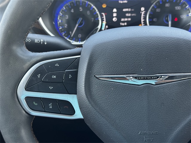 2022 Chrysler Pacifica Pinnacle photo 25