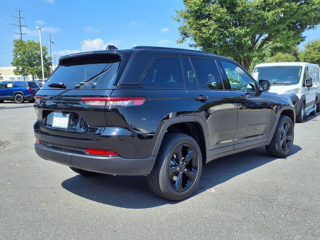 2025 Jeep Grand Cherokee Altitude X photo 13