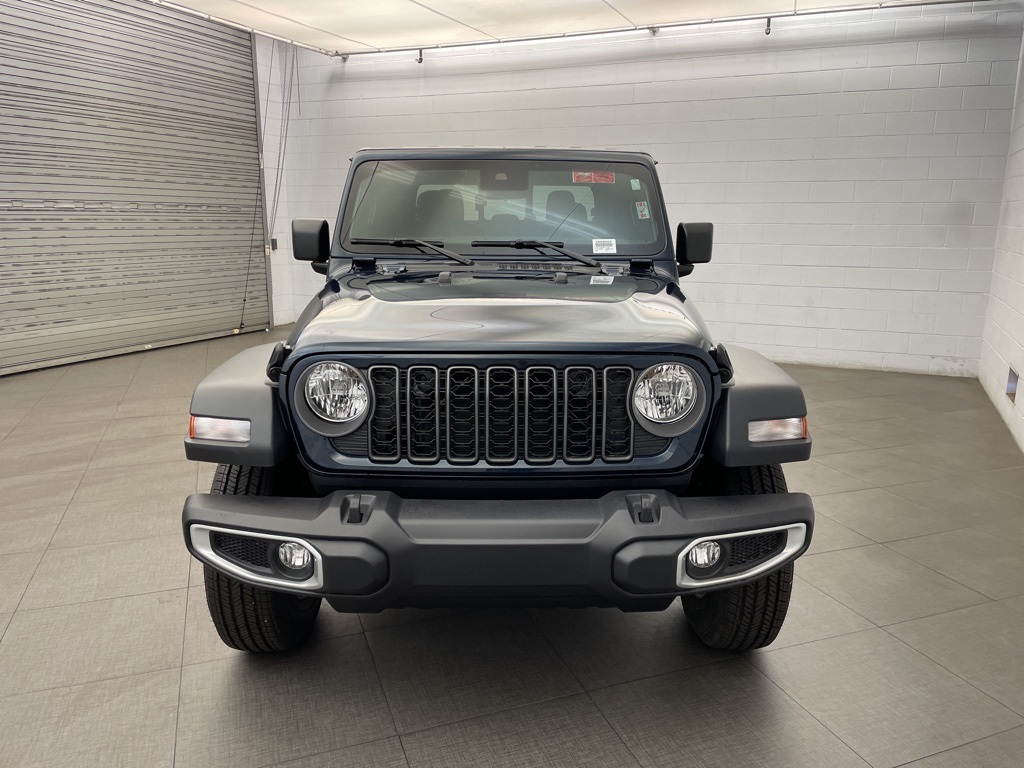 2025 Jeep Gladiator Sport S photo 5