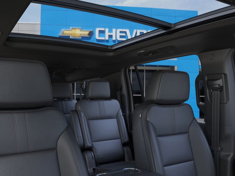 2026 Chevrolet Suburban RST photo 22