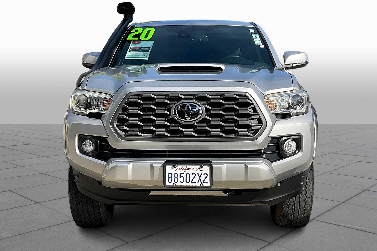 2020 Toyota Tacoma TRD Sport Double Cab V6 photo 3