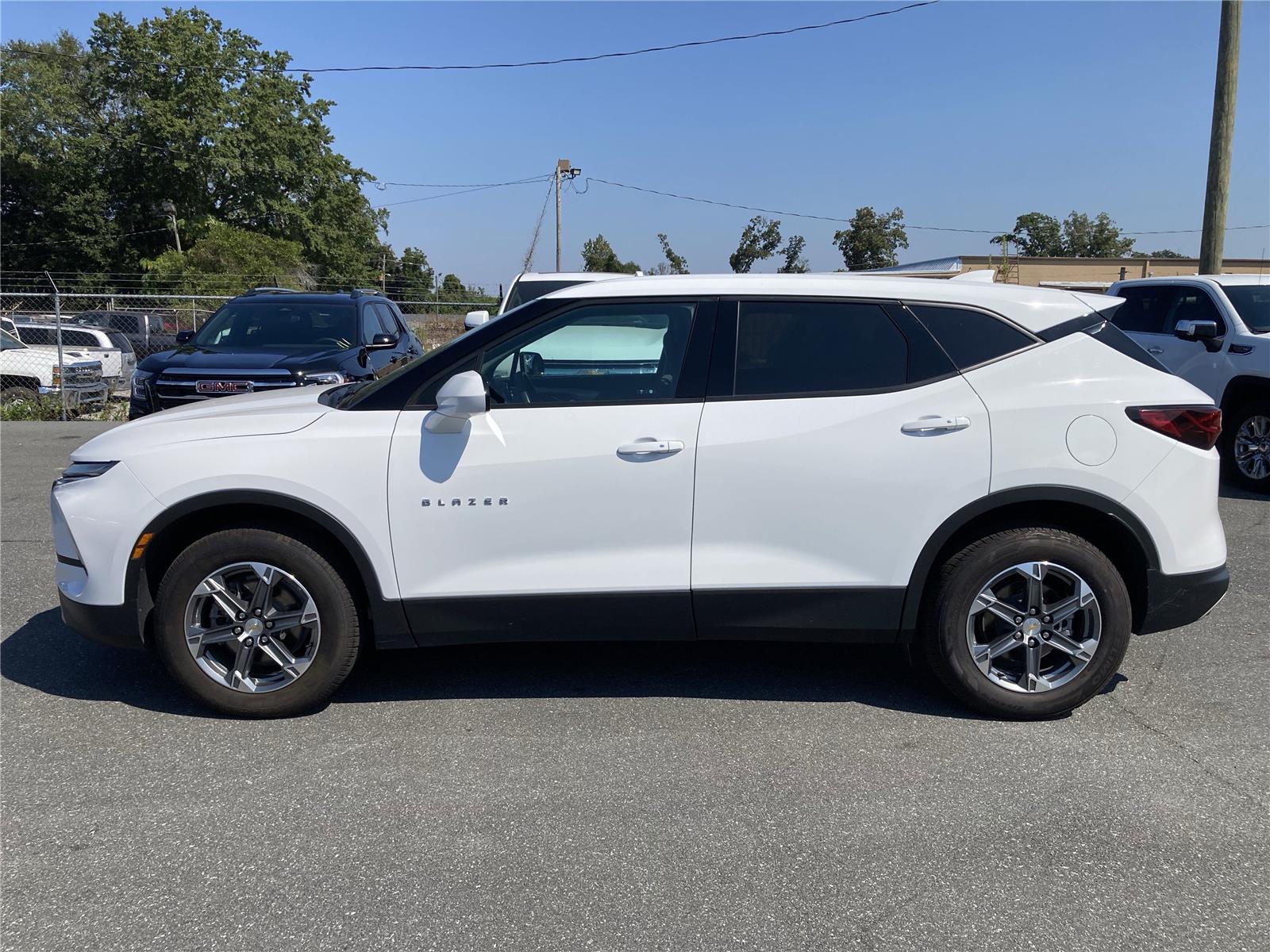 2023 Chevrolet Blazer 2LT photo 4