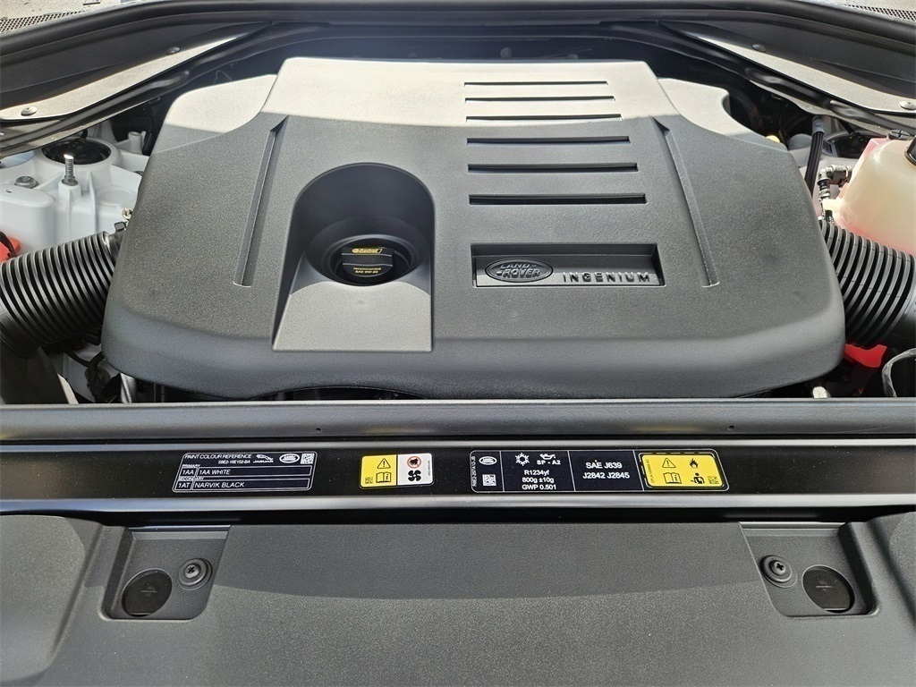 2025 Land Rover Range Rover Sport SE photo 27