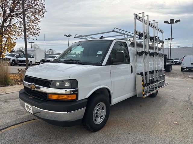2025 Chevrolet Express Cargo Work Van's photo