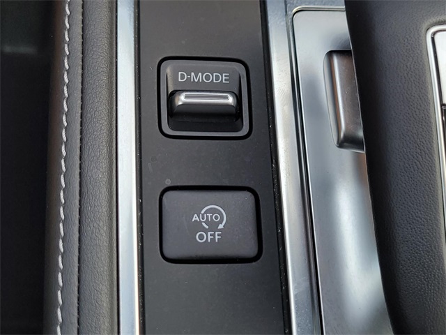 2023 Infiniti QX60 Luxe photo 16