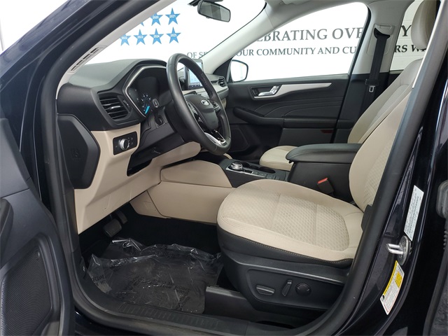 2021 Ford Escape SE photo 9