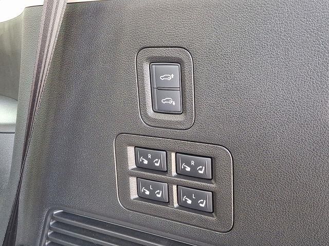 2025 Infiniti QX80 Sensory photo 31