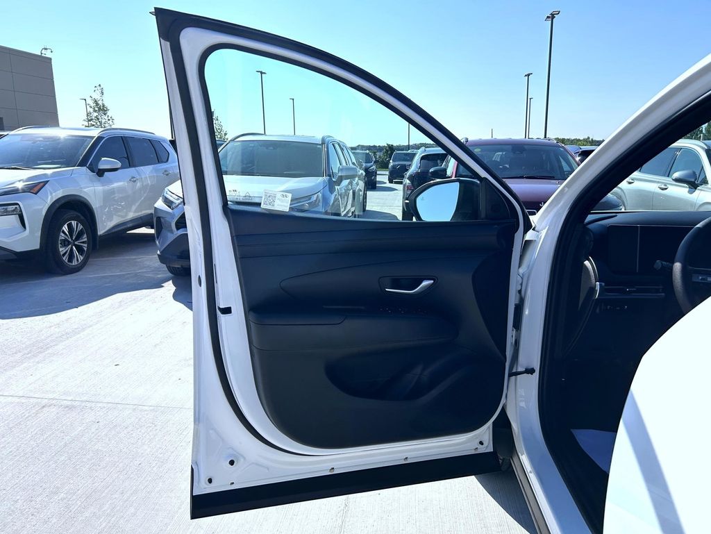 2025 Hyundai Santa Cruz SEL photo 10