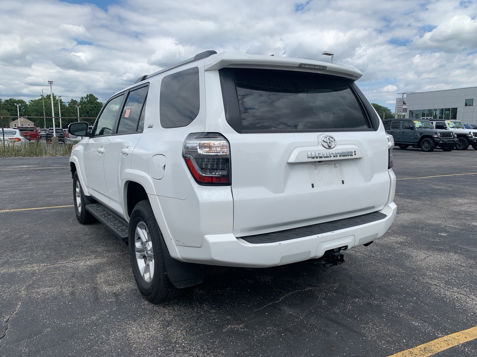 2024 Toyota 4Runner SR5 photo 2