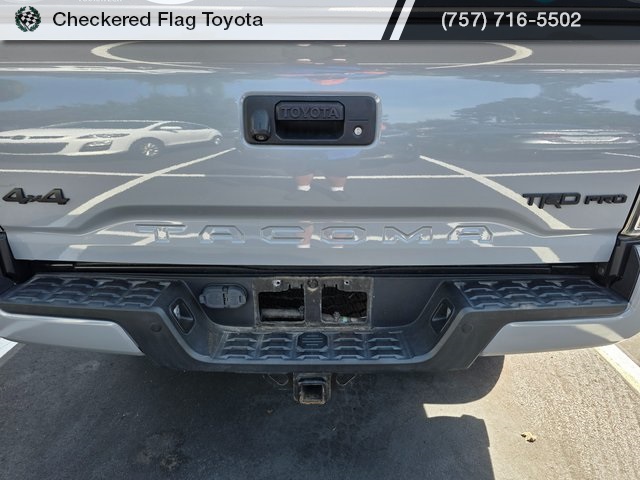 2017 Toyota Tacoma TRD Pro photo 8