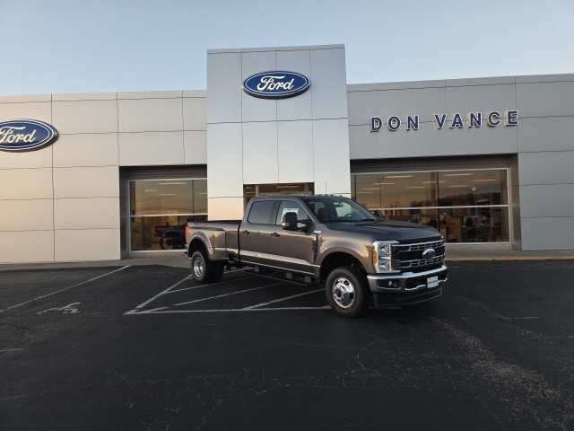 2026 Ford F-350 Super Duty XLT's photo