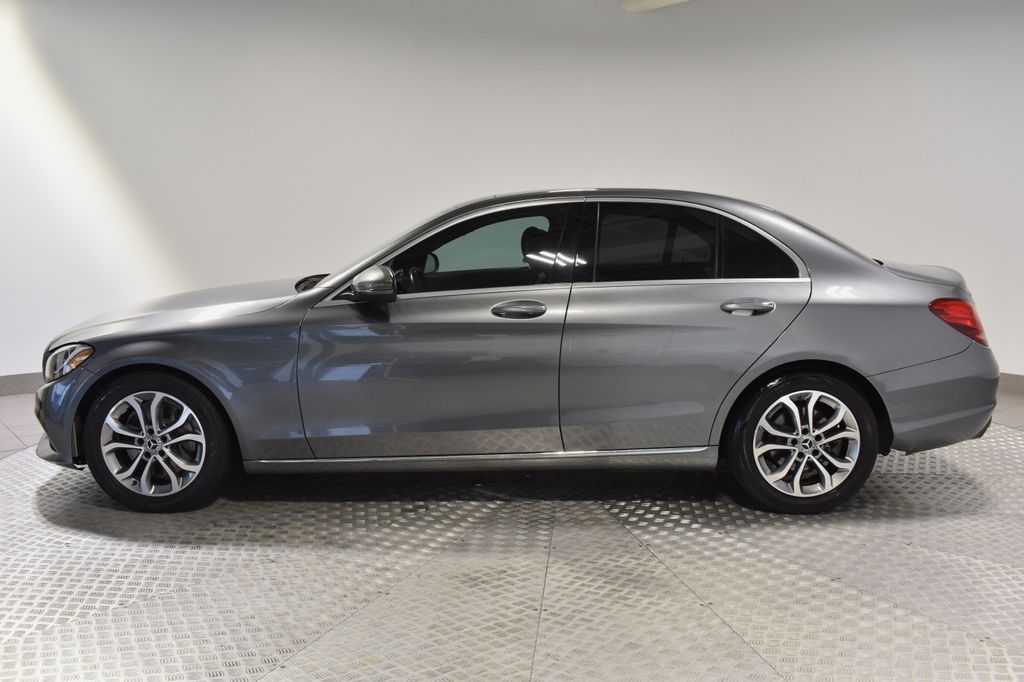 Used 2018 Mercedes-Benz C-Class Sedan C300 with VIN WDDWF4JB0JR388477 for sale in Beachwood, OH