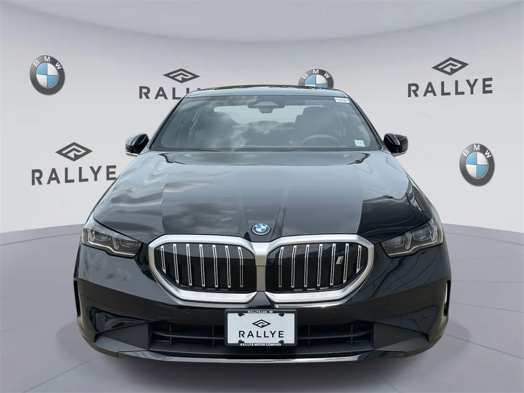 Certified 2024 BMW i5 Base with VIN WBY33FK00RCR15056 for sale in Roslyn, NY
