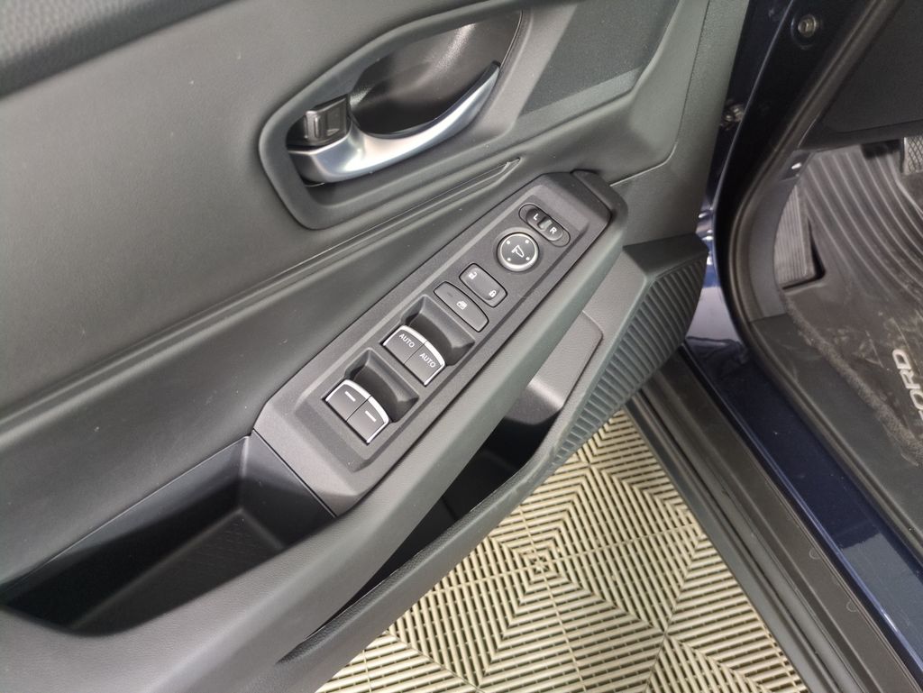 2025 Honda Accord SE photo 11