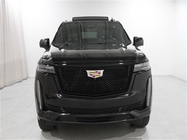 2022 Cadillac Escalade ESV Sport photo 2