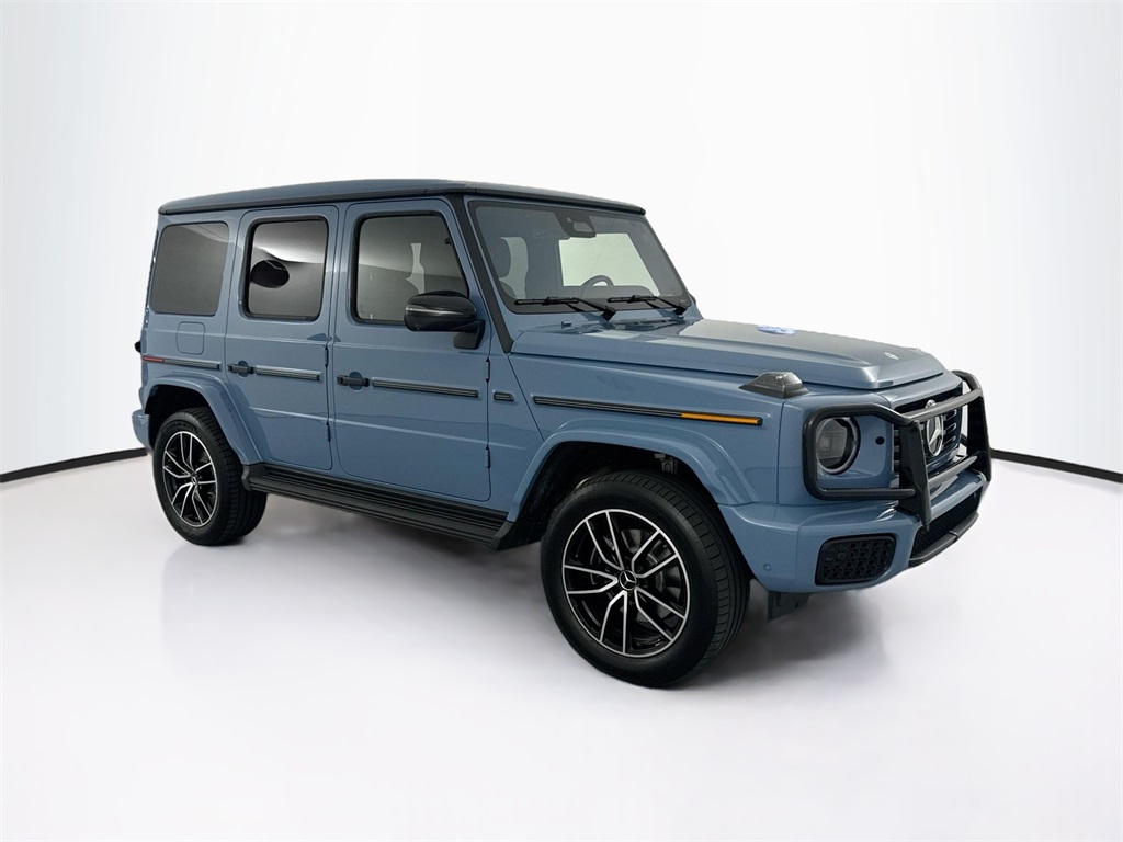 2025 Mercedes Benz G 550 photo 3