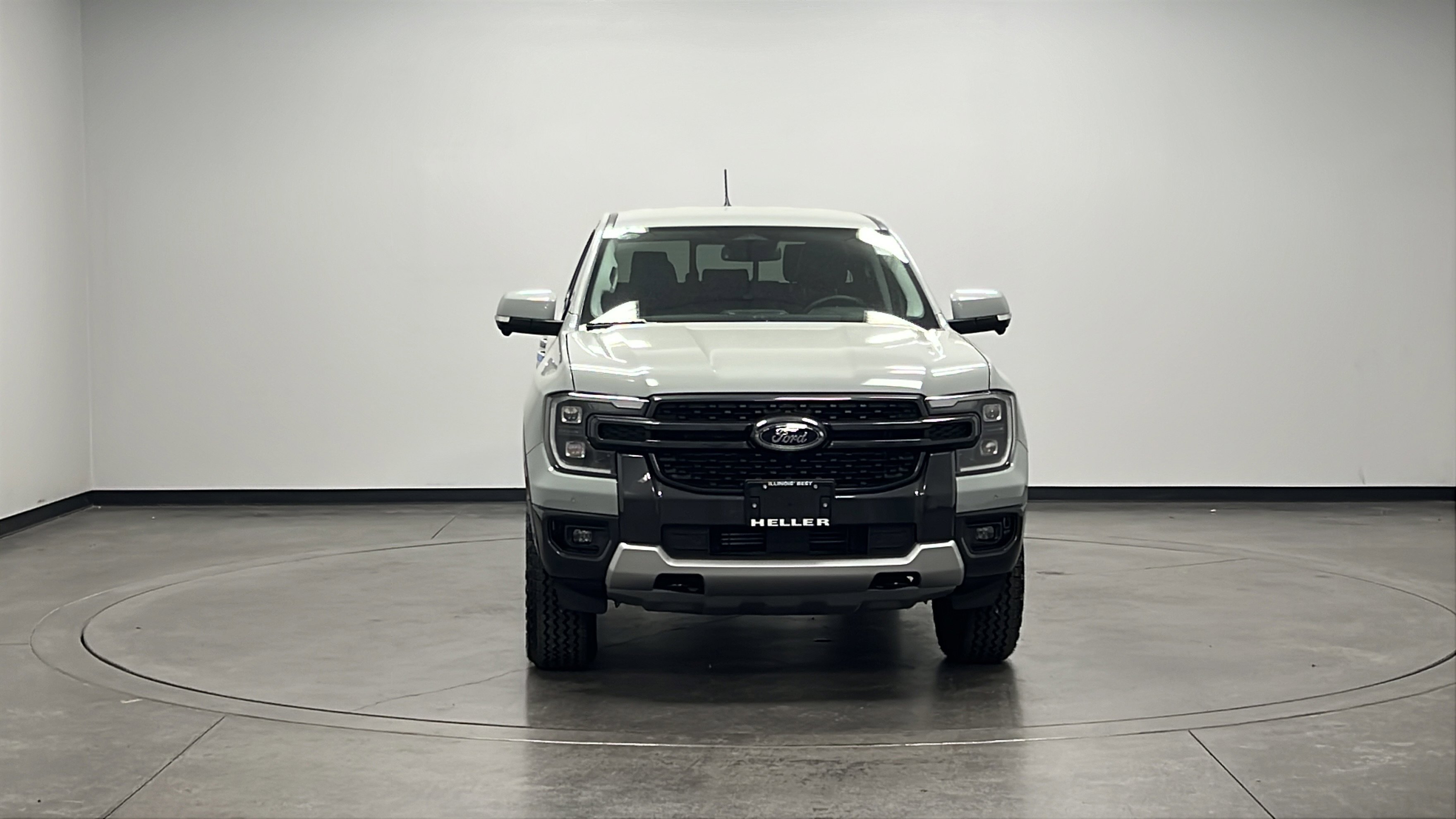 2024 Ford Ranger Lariat photo 2