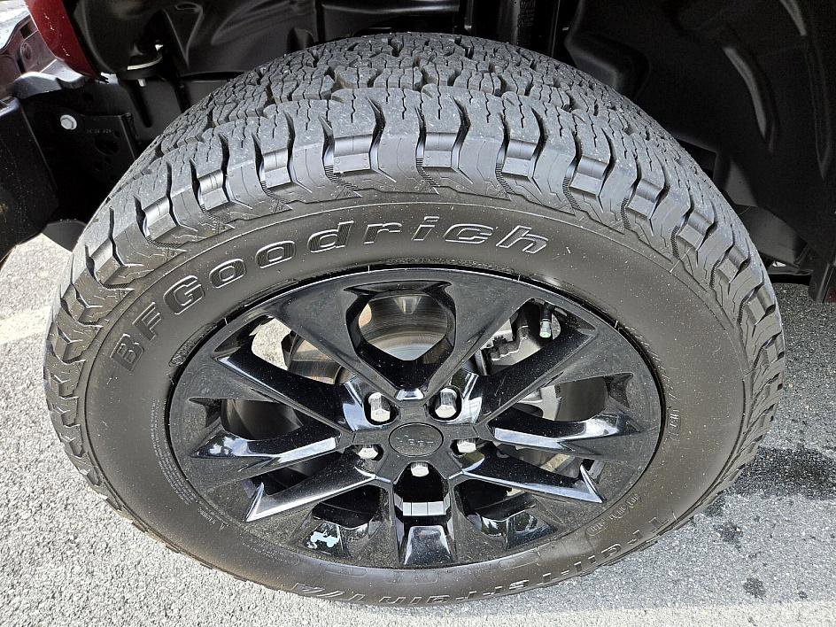 2021 Jeep Wrangler 4xe Unlimited Sahara photo 18