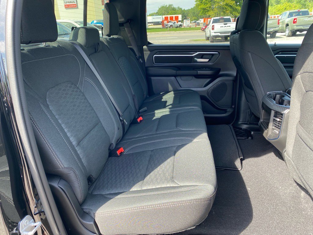 2026 Ram 1500 Big Horn photo 15