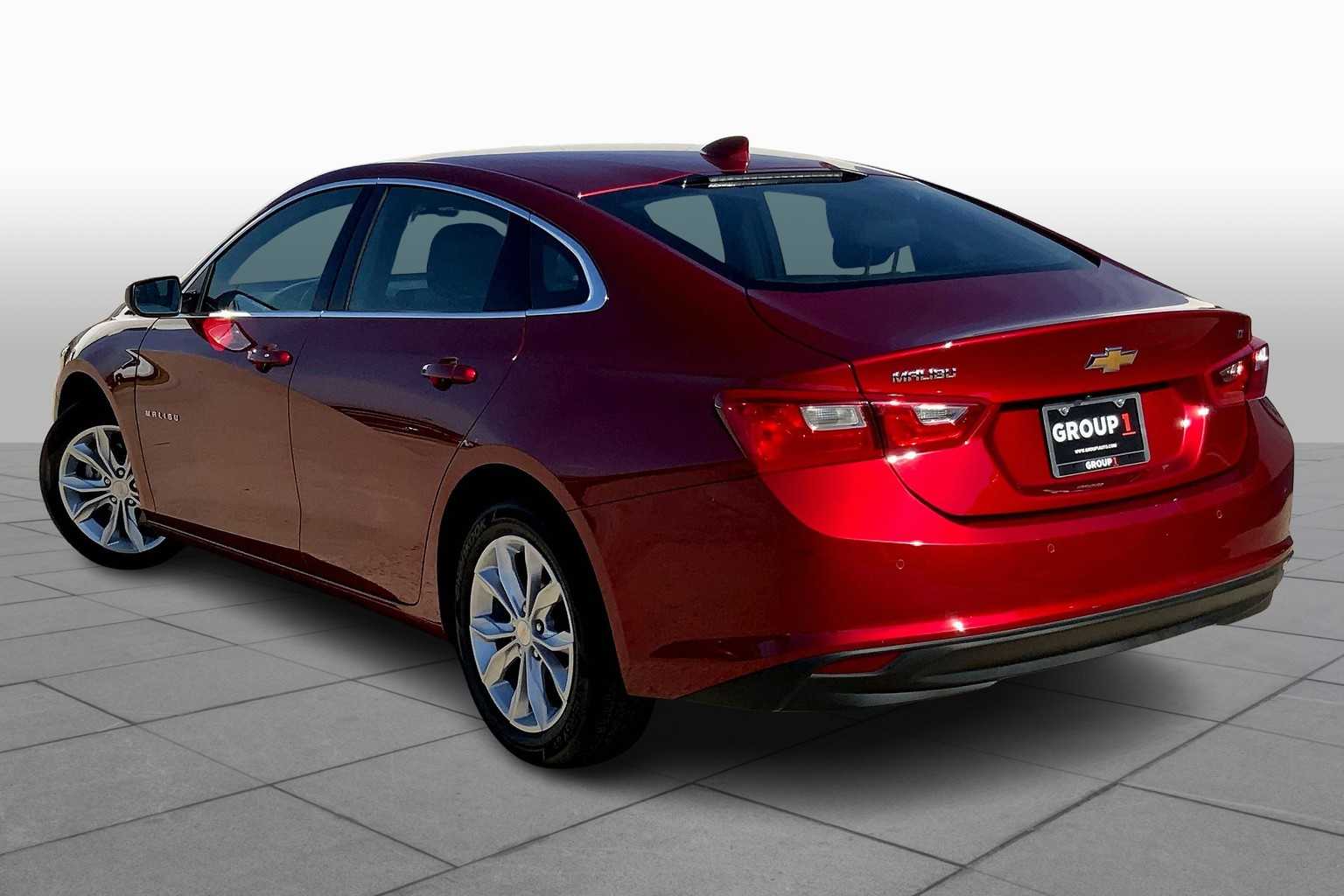 2024 Chevrolet Malibu 1LT photo 11